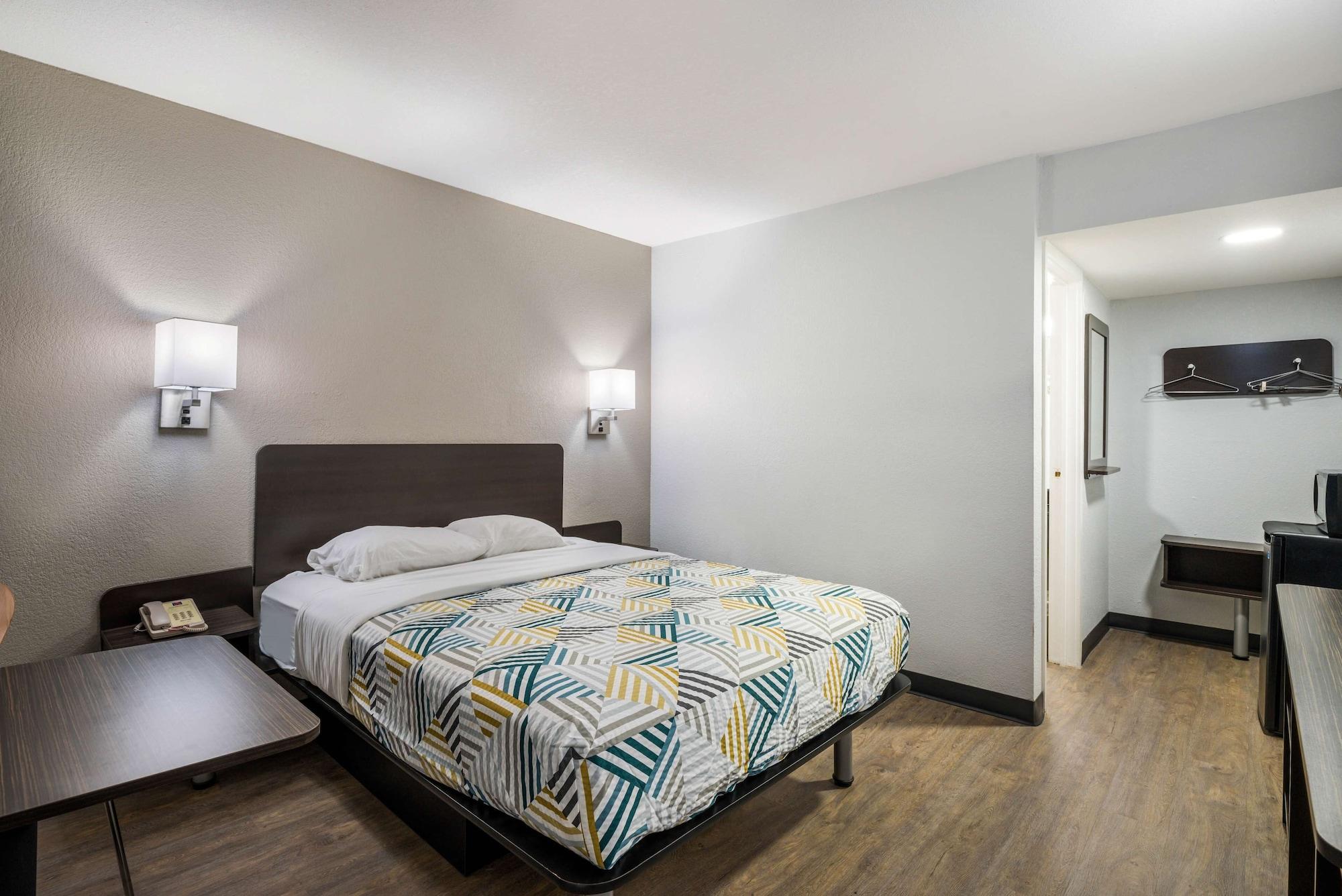 Motel 6-Sandston, Va - Richmond, Va Экстерьер фото