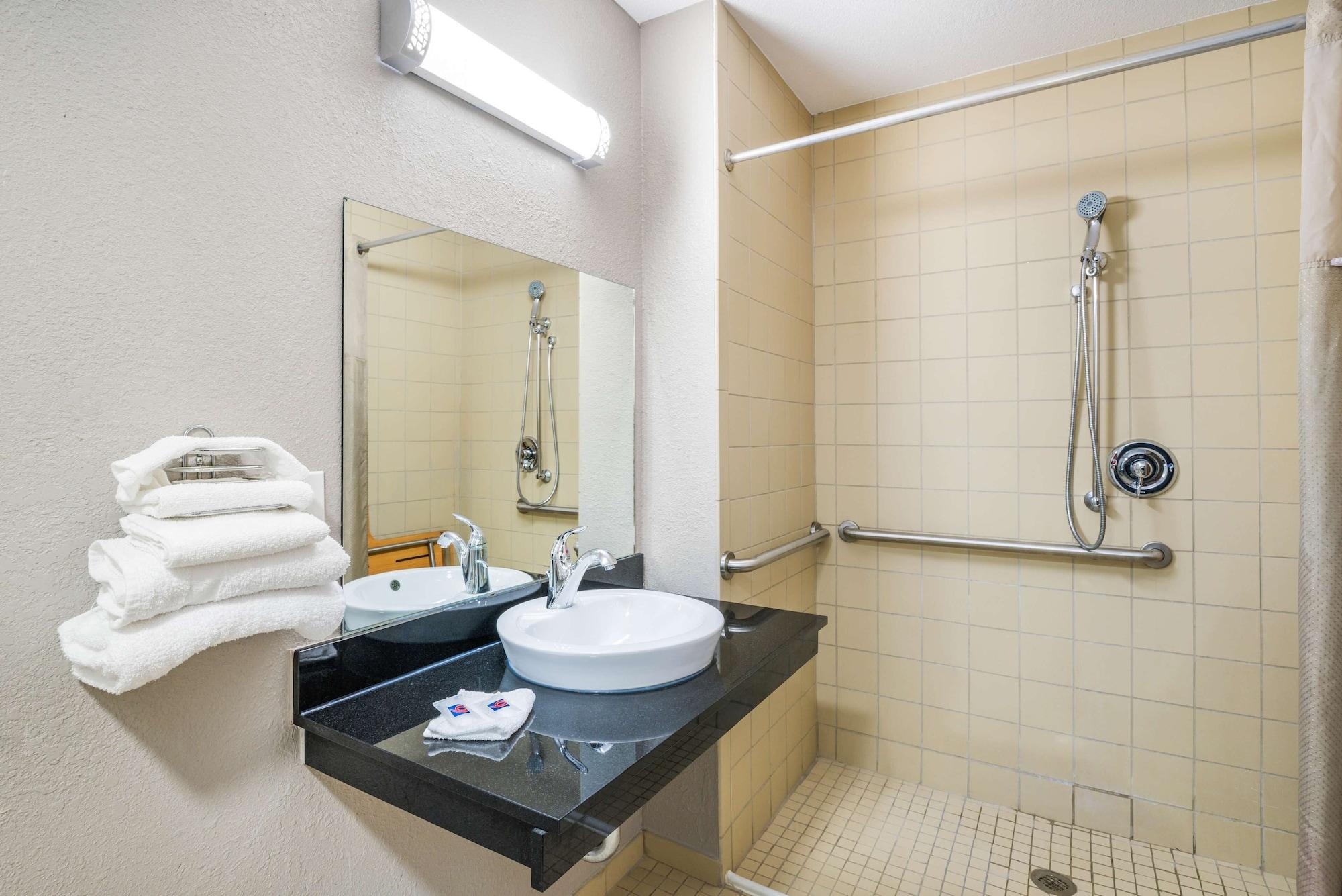 Motel 6-Sandston, Va - Richmond, Va Экстерьер фото