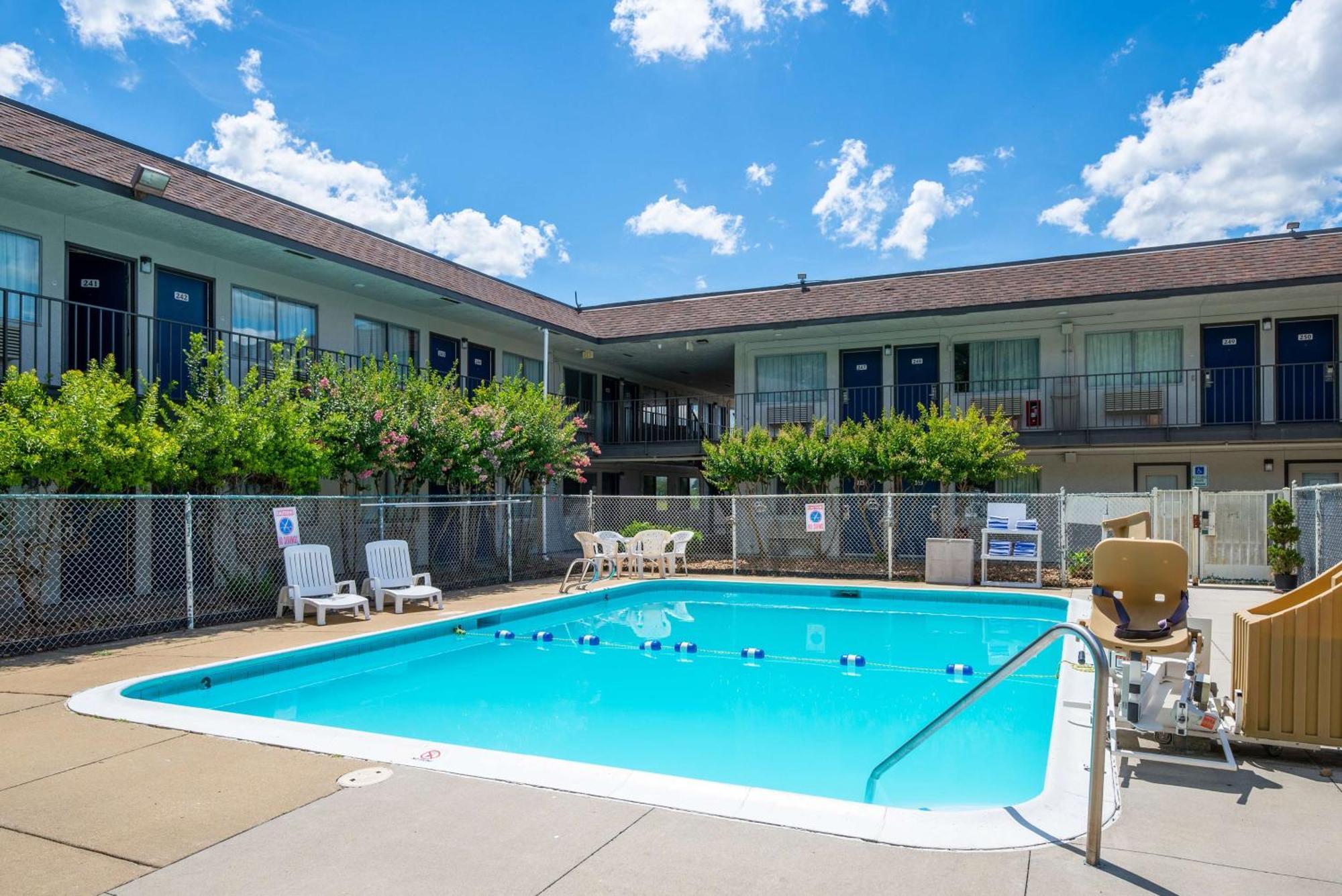 Motel 6-Sandston, Va - Richmond, Va Экстерьер фото