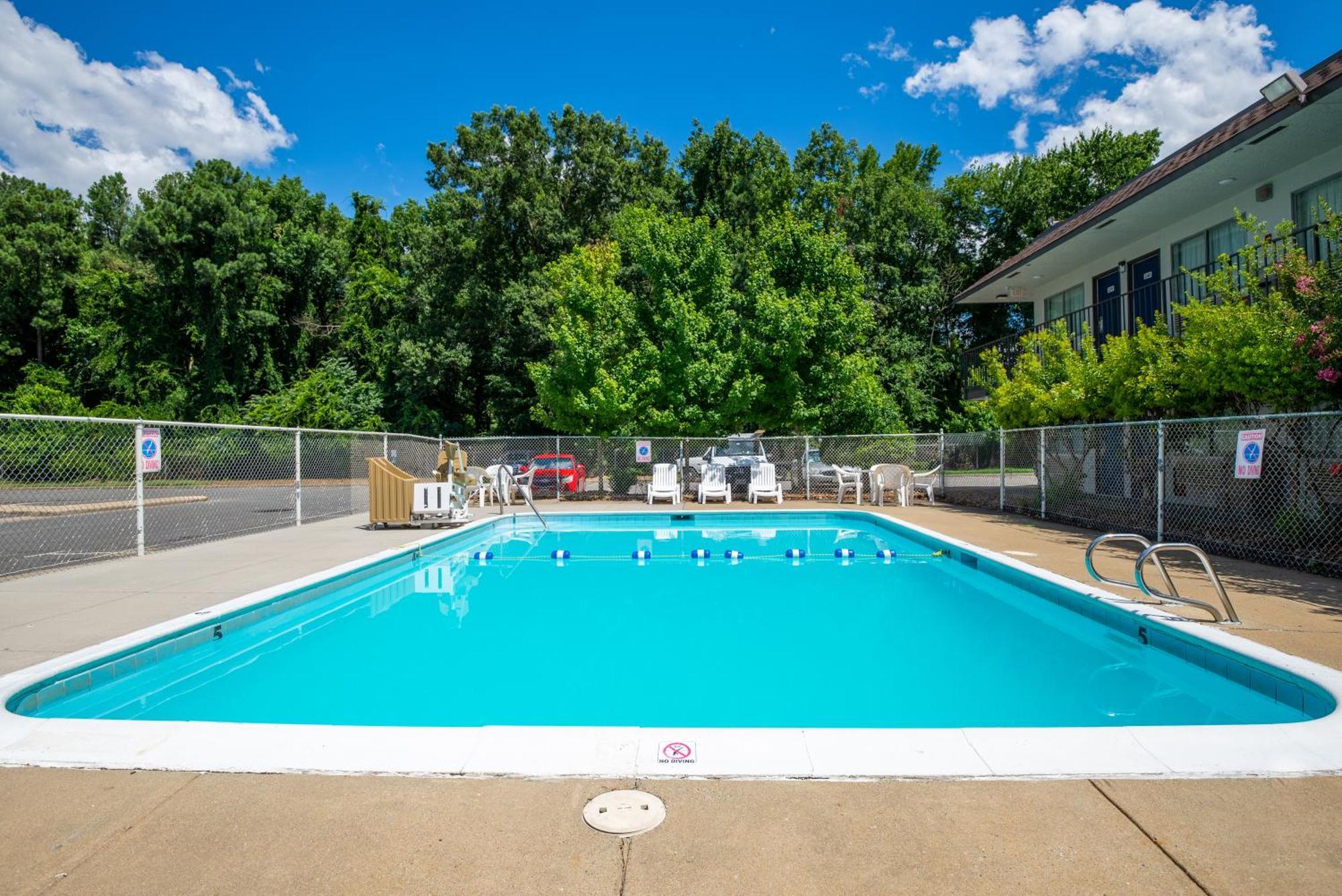 Motel 6-Sandston, Va - Richmond, Va Экстерьер фото